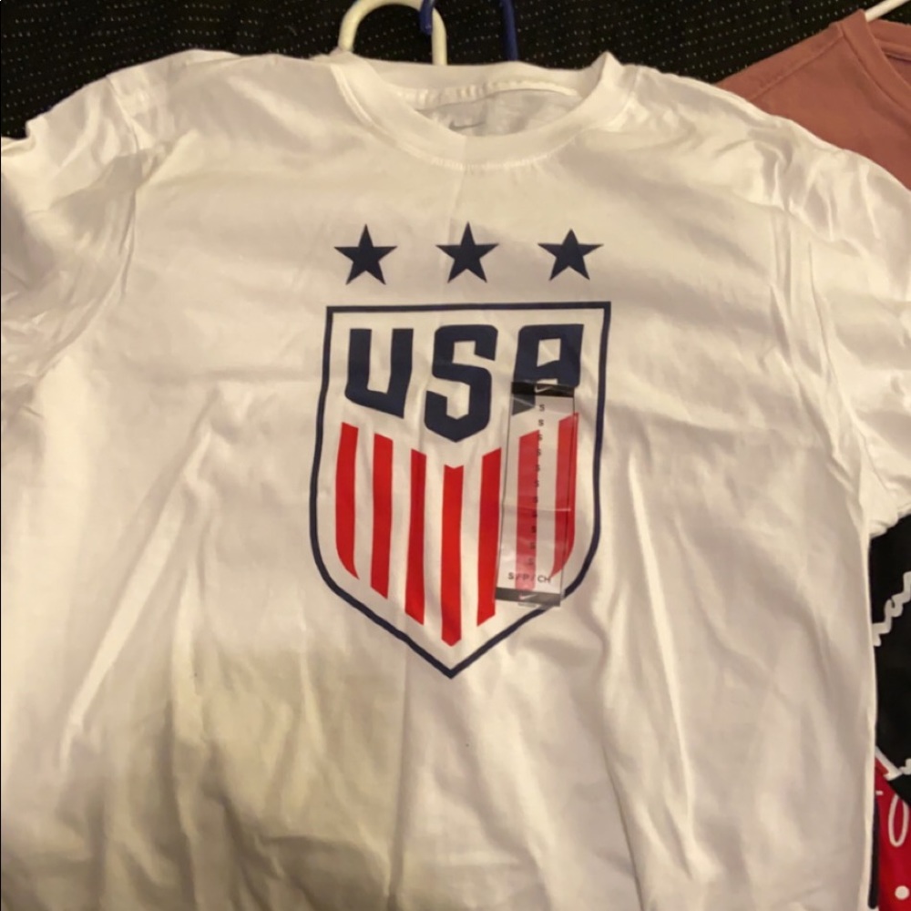 Nike T-shirt